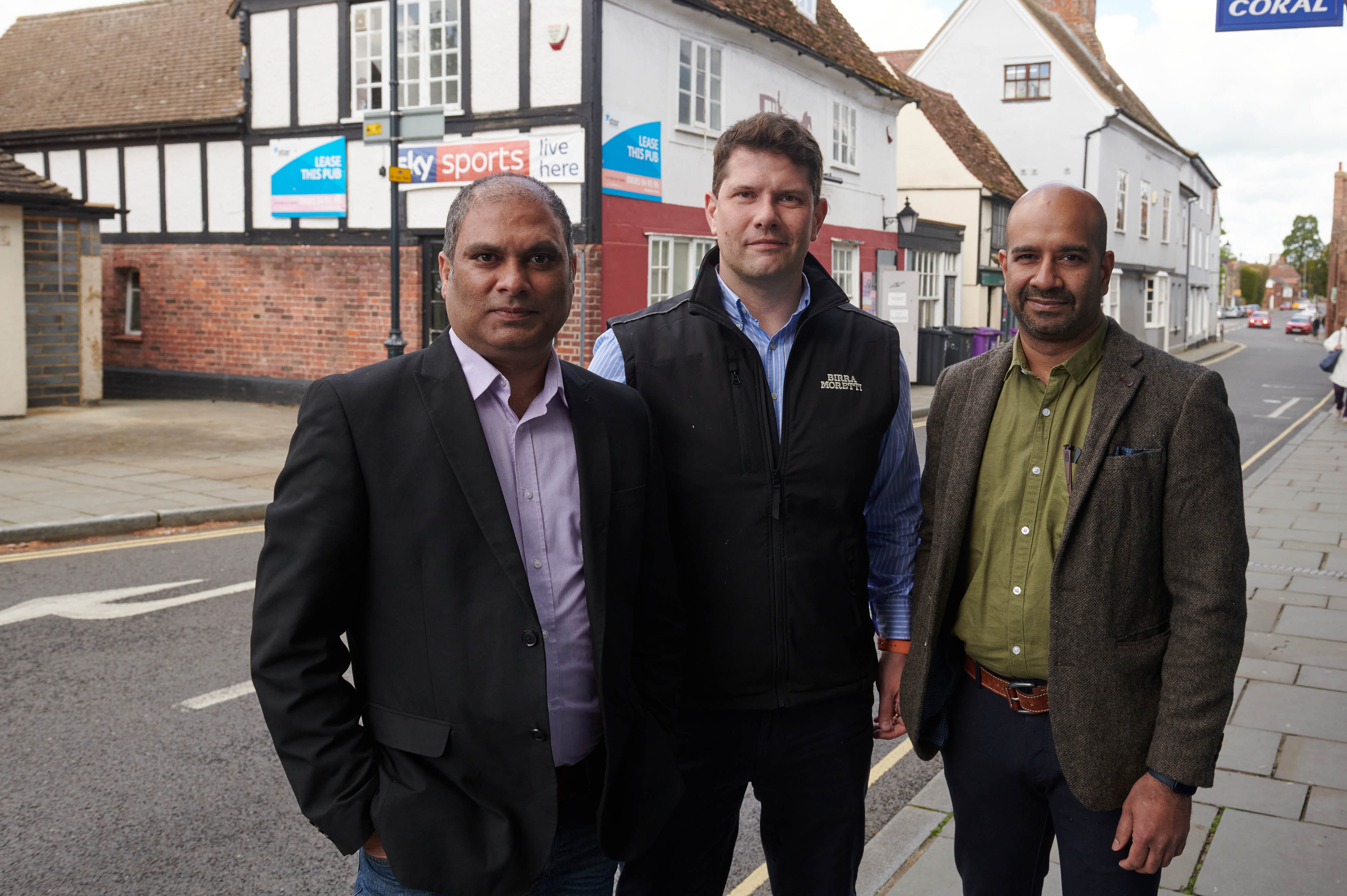Major Refurbishment Will See Royston Town Centre Pub Open as the King James
